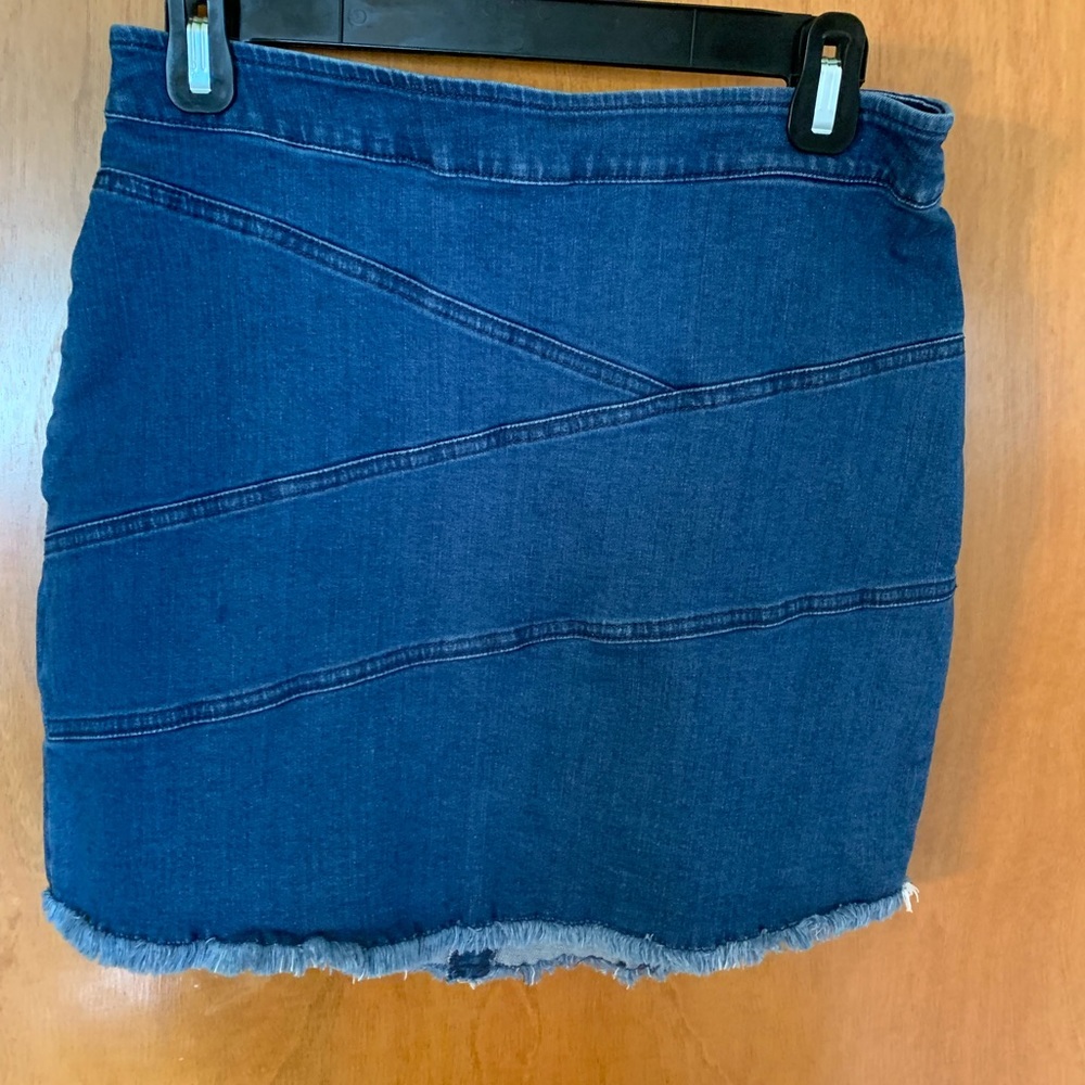BCBGENERATION denim mini skirt
